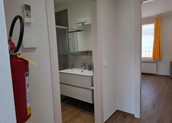 Garden Lodge- Gamma * Piacenza